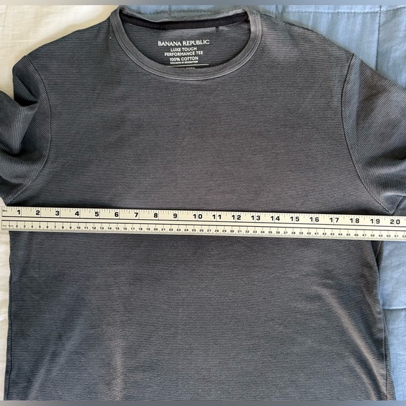 👕 Banana Republic Luxe Touch Performance Tee – 100% Cotton Charcoal Gray (M) - Picture 6 of 10